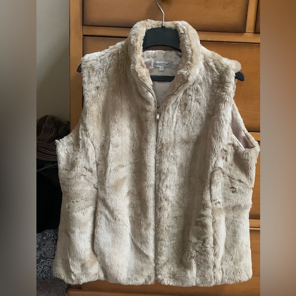 Soft Faux Fur Vest Zip Up size 1X | Coldwater Creek